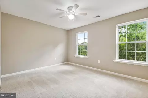 18205 Jillian Ln, Triangle, VA 22172 photo 37