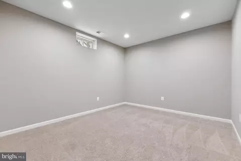 18205 Jillian Ln, Triangle, VA 22172 photo 49