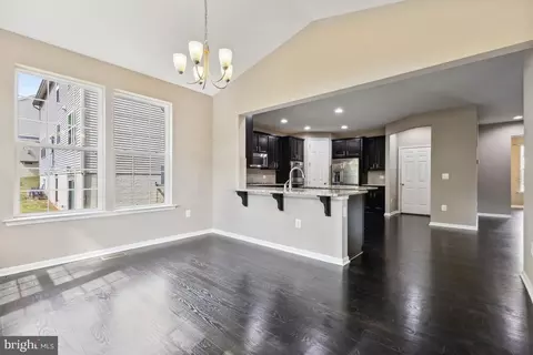 18205 Jillian Ln, Triangle, VA 22172 photo 22
