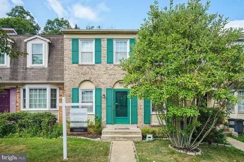 11382 Cromwell Ct, Woodbridge, VA 22192