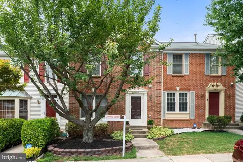 15518 Travailer Ct, Woodbridge, VA 22193