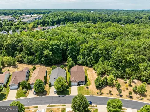 View/Area - 16138 Dancing Leaf Pl, Dumfries, VA 22025 photo 3 of 11