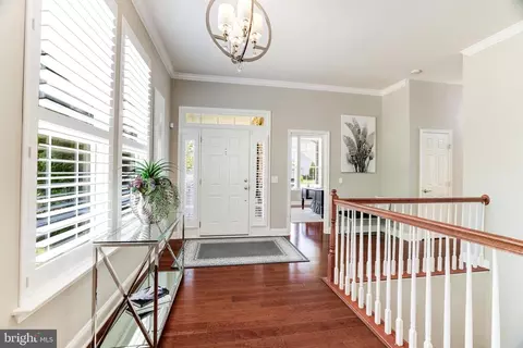 Entry Way - 16138 Dancing Leaf Pl, Dumfries, VA 22025 photo 4 of 12