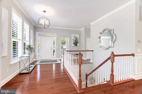 Entry Way - 16138 Dancing Leaf Pl, Dumfries, VA 22025 photo 2 of 12