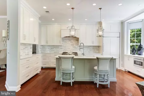 Kitchen - 16138 Dancing Leaf Pl, Dumfries, VA 22025 photo 1 of 12