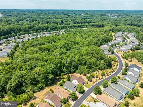 View/Area - 16138 Dancing Leaf Pl, Dumfries, VA 22025 photo 5 of 11