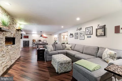 Other - 16138 Dancing Leaf Pl, Dumfries, VA 22025 photo 20 of 30