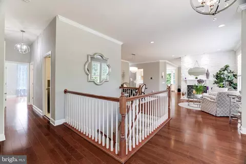 Entry Way - 16138 Dancing Leaf Pl, Dumfries, VA 22025 photo 7 of 12