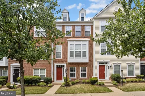 14694 Crossfield Way, Woodbridge, VA 22191