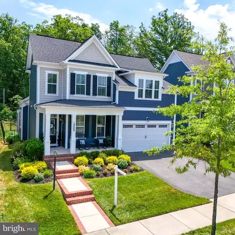 18009 Woods View Dr, Dumfries, VA 22026