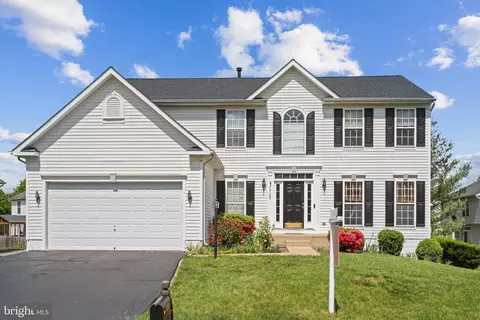 15102 Toccoa Ct, Gainesville, VA 20155