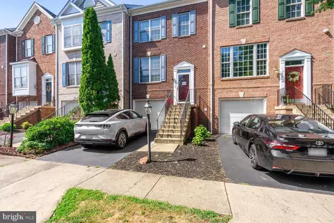 6348 Cullen Pl, Haymarket, VA 20169