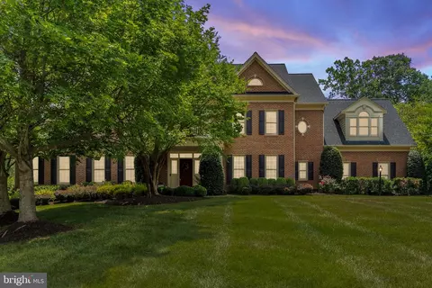 12961 Tory Gate Ct, Haymarket, VA 20169