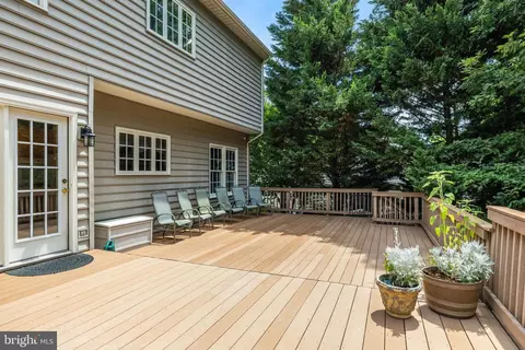 9927 Bagpipe Ct, Bristow, VA 20136 photo 16
