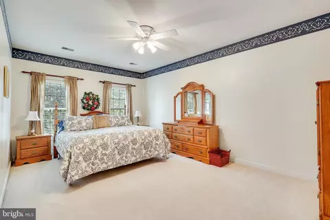 9927 Bagpipe Ct, Bristow, VA 20136 photo 29