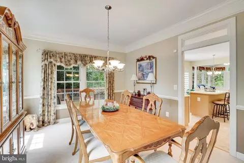 9927 Bagpipe Ct, Bristow, VA 20136 photo 23
