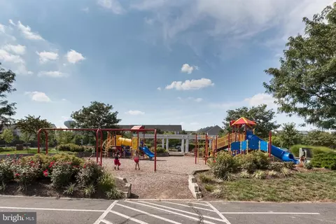 9927 Bagpipe Ct, Bristow, VA 20136 photo 57