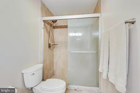 9927 Bagpipe Ct, Bristow, VA 20136 photo 45