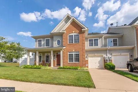 12923 Correen Hills Dr, Bristow, VA 20136