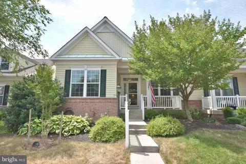 9572 Tay Creek Dr, Bristow, VA 20136