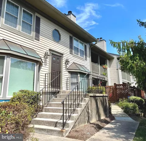 12319 Wadsworth Way, Woodbridge, VA 22192