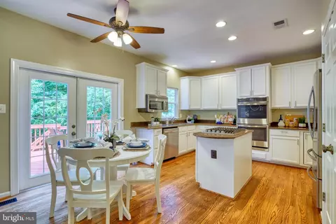 15852 Jester Ct, Dumfries, VA 22025 photo 6