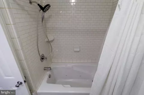 7828 Oak St, Manassas, VA 20111 photo 28