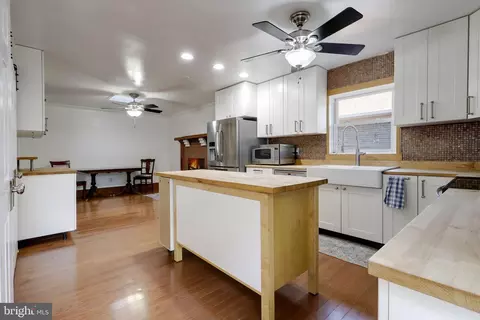 7828 Oak St, Manassas, VA 20111 photo 35