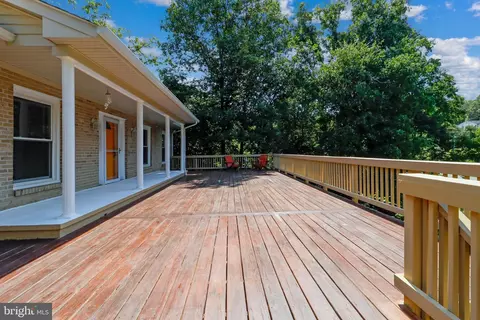 7828 Oak St, Manassas, VA 20111 photo 5