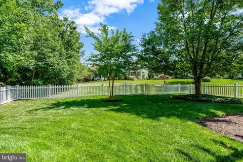 6817 Derby Run Way, Gainesville, VA 20155 photo 46