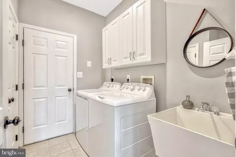 6817 Derby Run Way, Gainesville, VA 20155 photo 36
