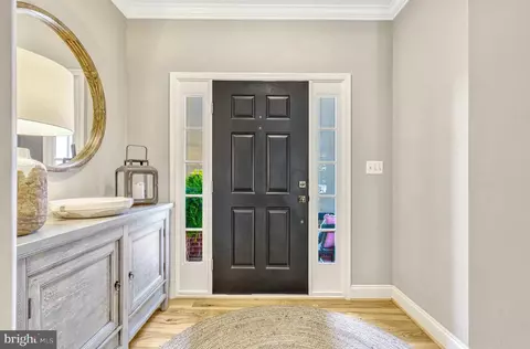 6817 Derby Run Way, Gainesville, VA 20155 photo 4