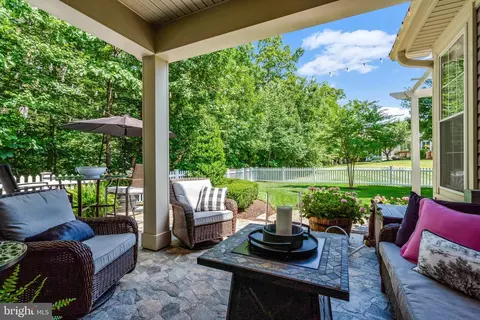 6817 Derby Run Way, Gainesville, VA 20155 photo 40