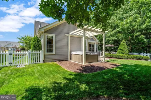 6817 Derby Run Way, Gainesville, VA 20155 photo 50