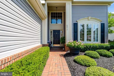 6817 Derby Run Way, Gainesville, VA 20155 photo 3