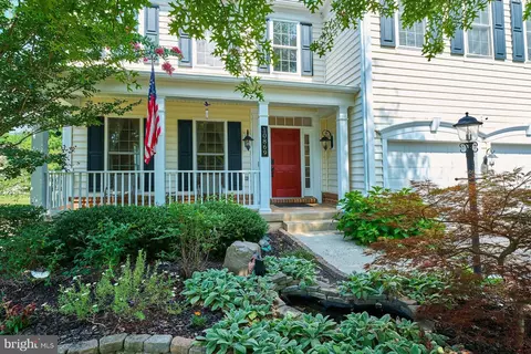 10869 Mayfield Trace Pl, Manassas, VA 20112