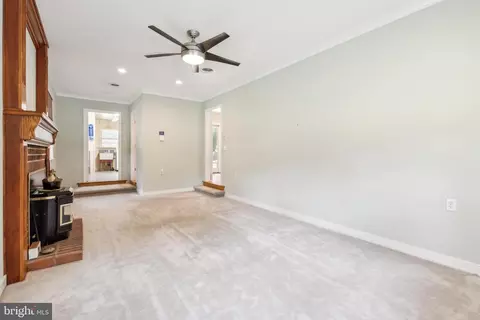18313 Candice Dr, Triangle, VA 22172 photo 12