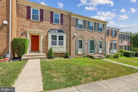 11306 Cromwell Ct, Woodbridge, VA 22192