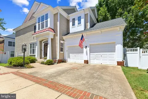 8832 Song Sparrow Dr, Gainesville, VA 20155