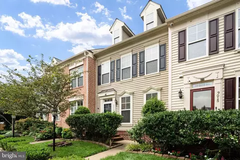 Exterior - 9013 Ribbon Falls Loop, Bristow, VA 20136 photo 2 of 8