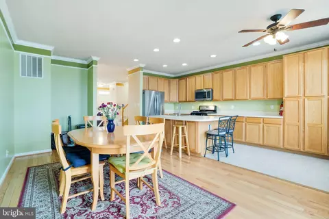 Dining - 9013 Ribbon Falls Loop, Bristow, VA 20136 photo 3 of 3