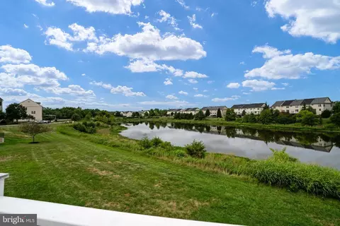 View/Area - 9013 Ribbon Falls Loop, Bristow, VA 20136 photo 3 of 4