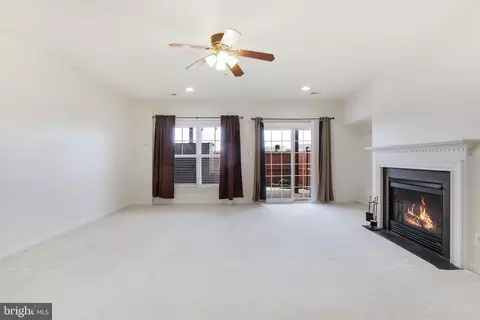 Living - 9013 Ribbon Falls Loop, Bristow, VA 20136 photo 4 of 4