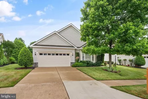 6324 Adirondack Ct, Gainesville, VA 20155