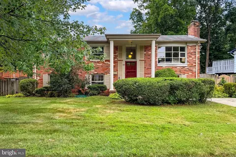 4401 Evergreen Dr, Woodbridge, VA 22193