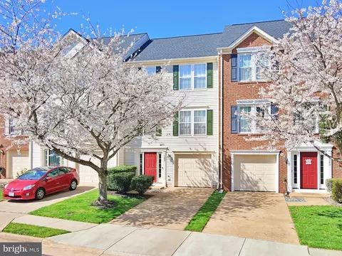7244 Traphill Way, Gainesville, VA 20155