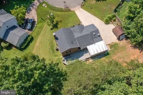 12525 Spring Dr, Manassas, VA 20112 photo 11