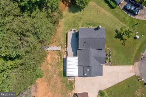 12525 Spring Dr, Manassas, VA 20112 photo 9