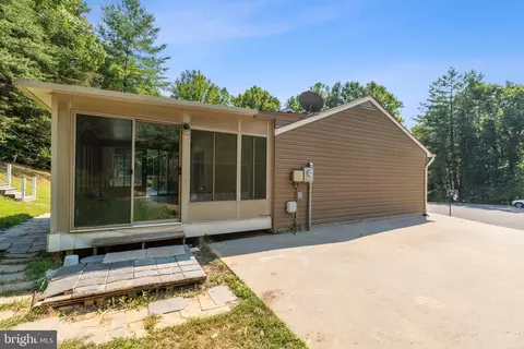 12525 Spring Dr, Manassas, VA 20112 photo 12