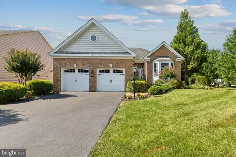 15142 Fog Mountain Cir, Haymarket, VA 20169